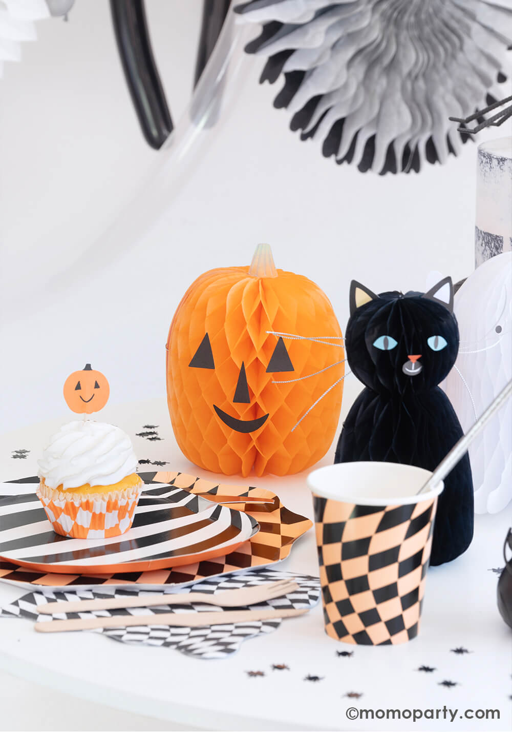 Halloween paper outlet plates and napkins