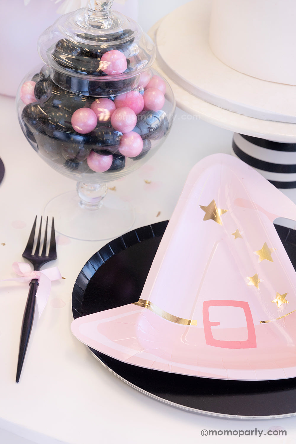 Pink Witch Hat Shaped Plates (Set of 8)