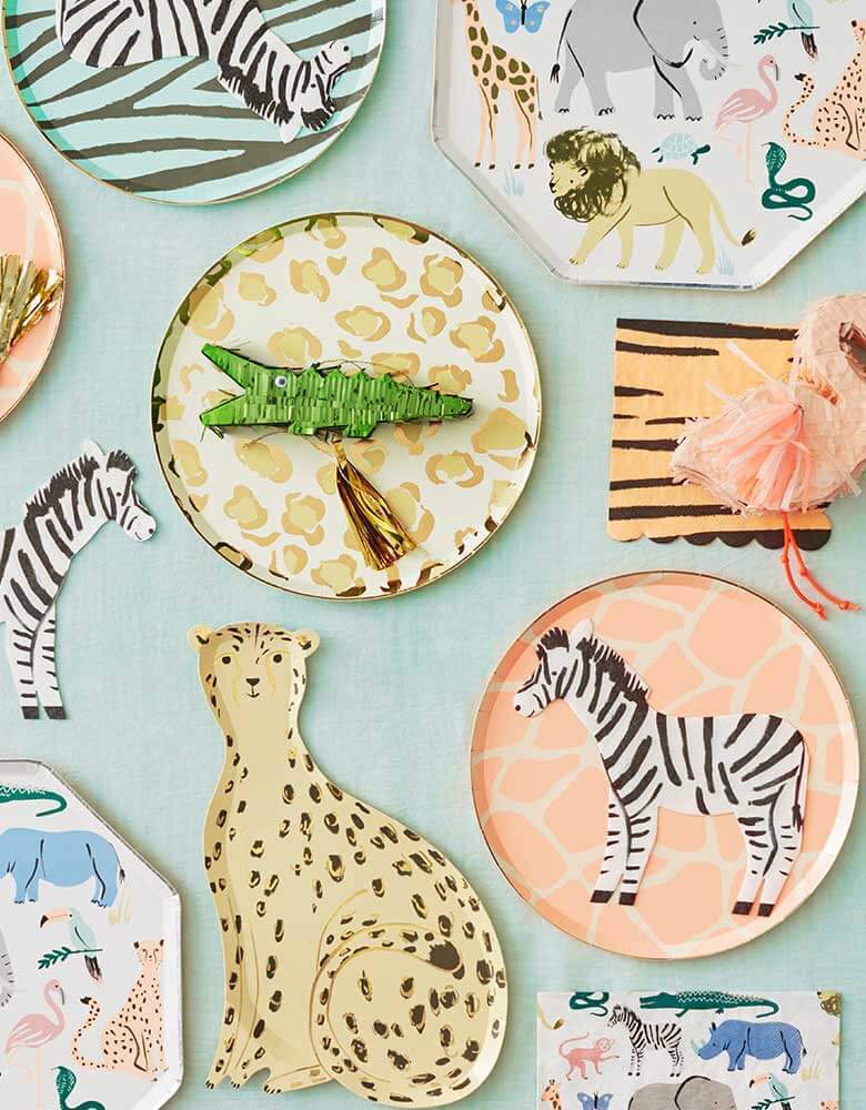 Animal print 2024 dinner set