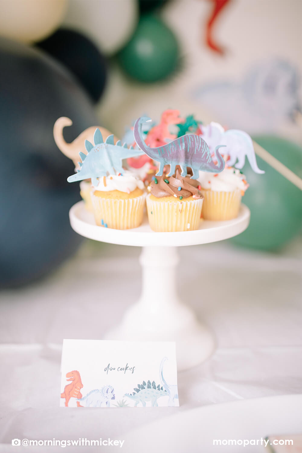 Dinosaur baby 2024 shower cupcakes